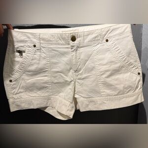 Old Navy Cream Cotton Blend Women's Shorts